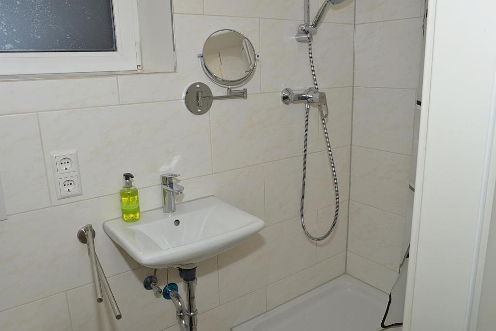 Apartment In Reutlingen / Sickenhausen Extérieur photo